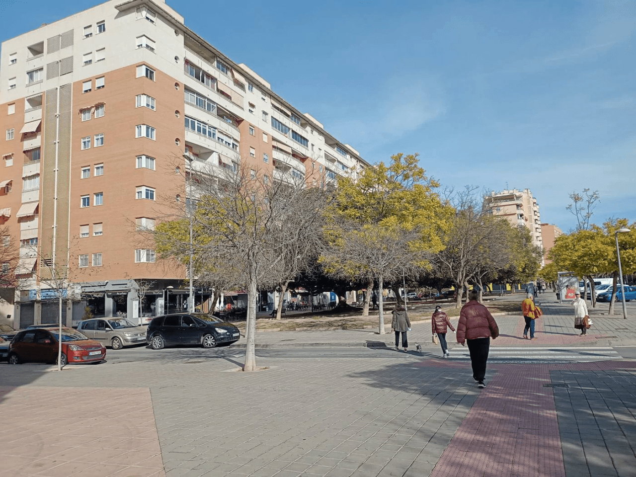 Parking alquiler Vicente Ramos