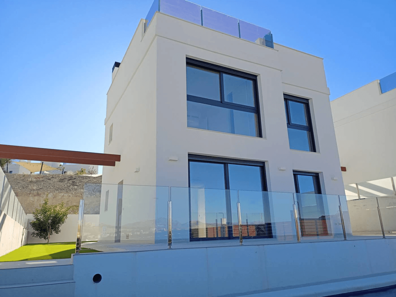 Villa moderna en venta en Mutxamel